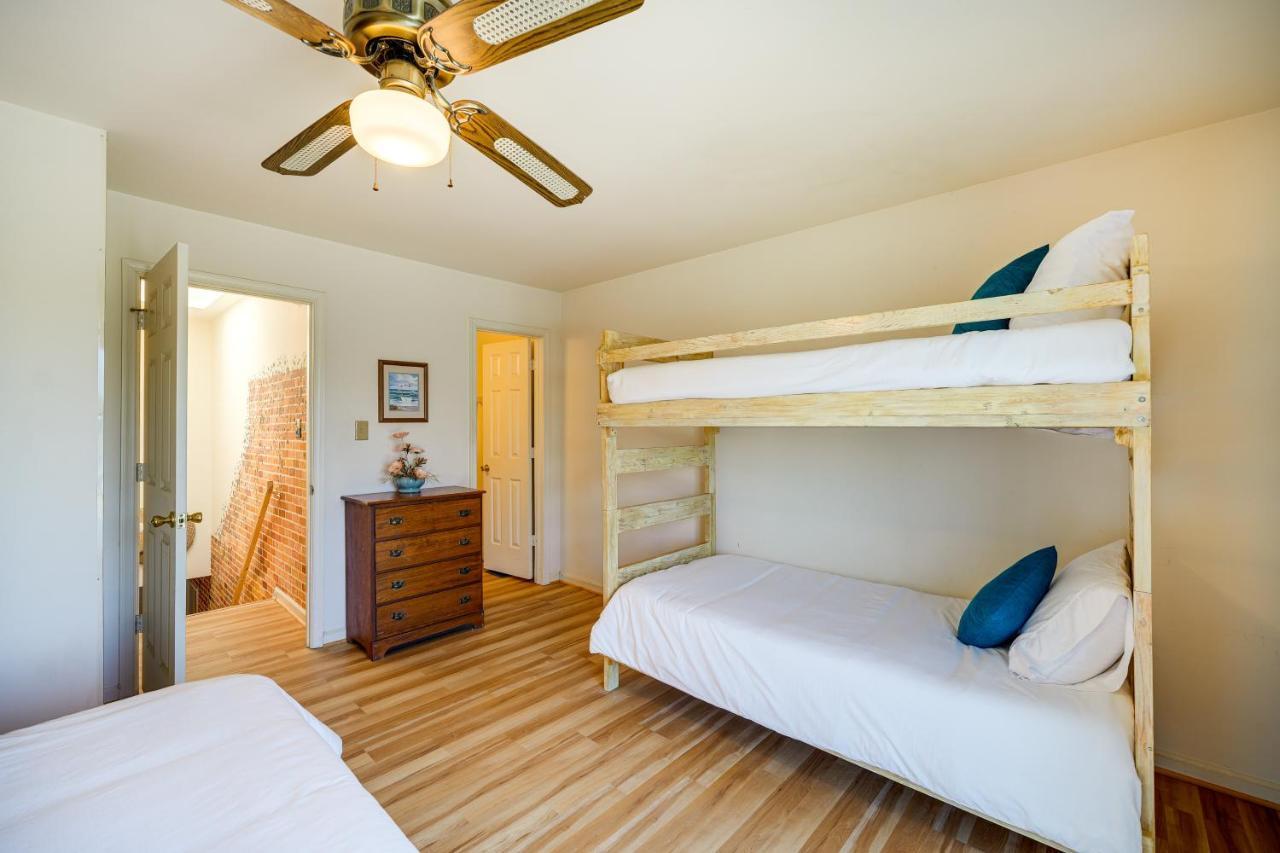 Kitty Hawk Vacation Rental 1 Mi To Beaches! المظهر الخارجي الصورة